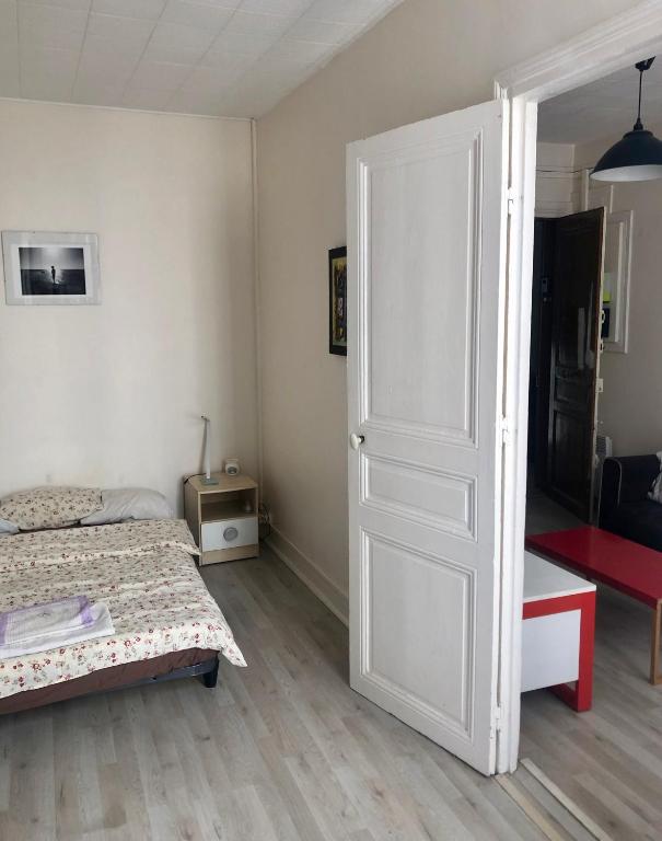 cute and quiet apartment in Montmartre - 3