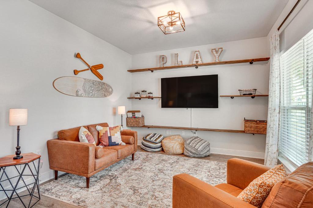 Port St Joe Home Community Pool, Walk to Beach!, Saint Joe Beach