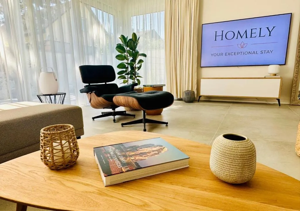 Homely Basel Airport, hotel in Saint-Louis
