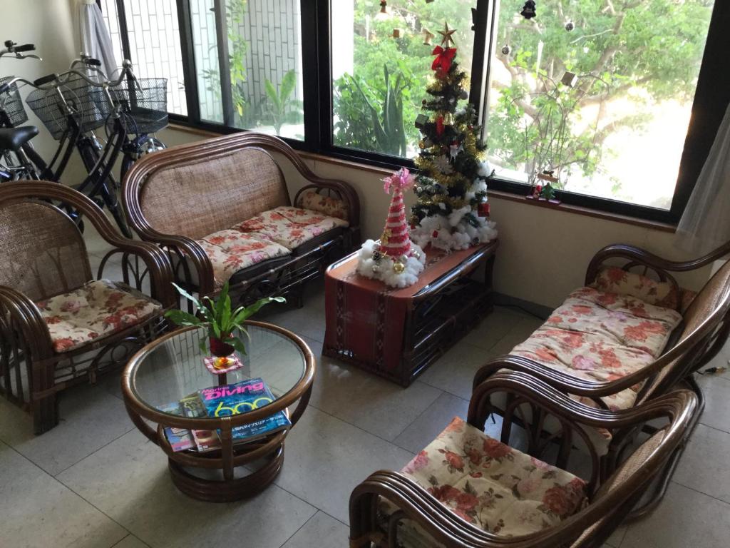 ホテルピースランド石垣島 (Hotel Peace Land Ishigakijima)