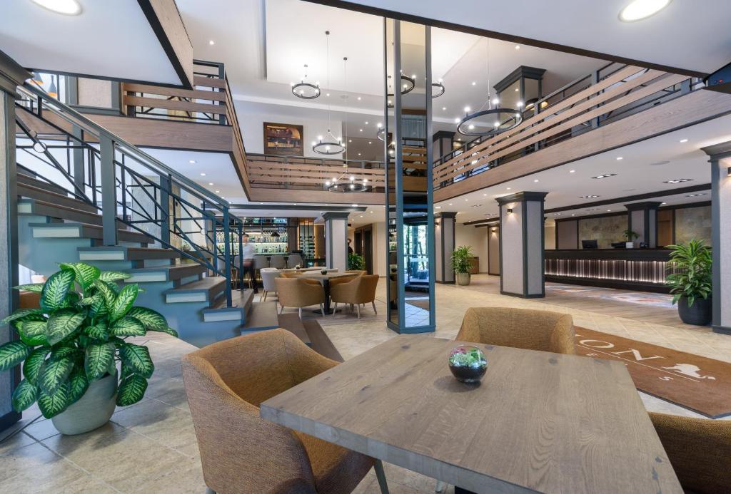 Lion Hotel Borovets — Restaurant & bars in Samokov, Sofia (province)