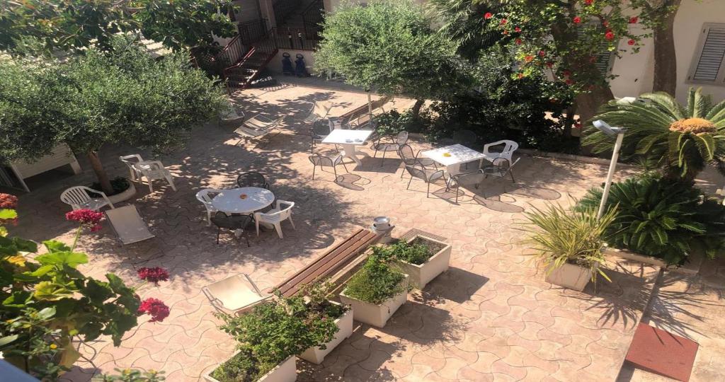 Odegos Residence Torre dell'Orso - 4