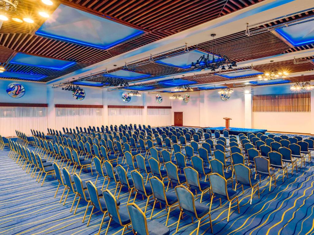 Nairobi Movenpick Hotel & Residences Nairobi Additional