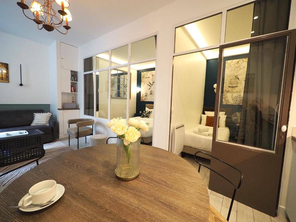 Saint Germain Elegant ChicSuites - 2