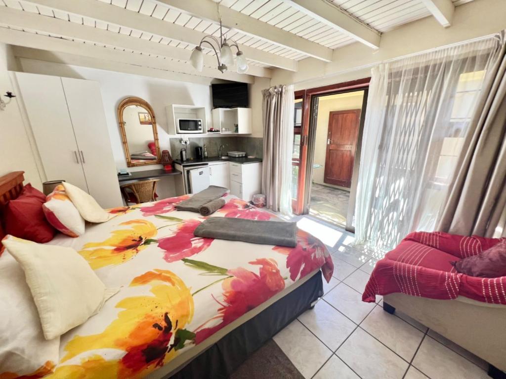 Double or Twin Room with Bathroom