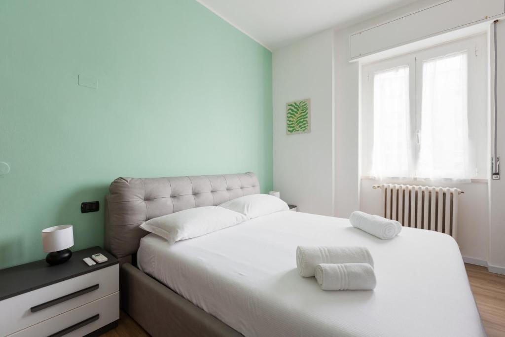 Corso Lodi Modern Apartment with Balcony, Milán