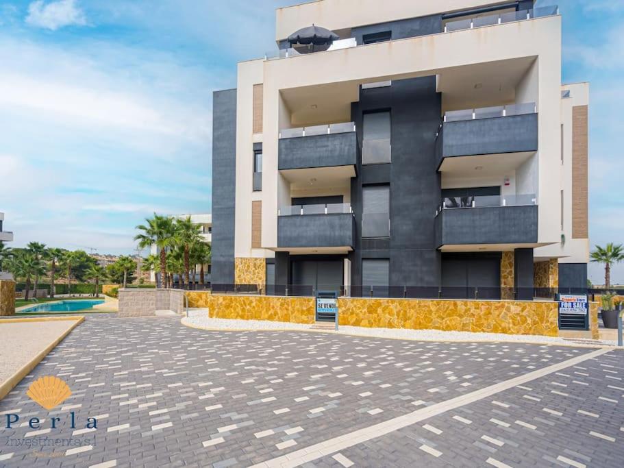 Beautiful 2 bedroom apartment in Orihuela Costa - 2
