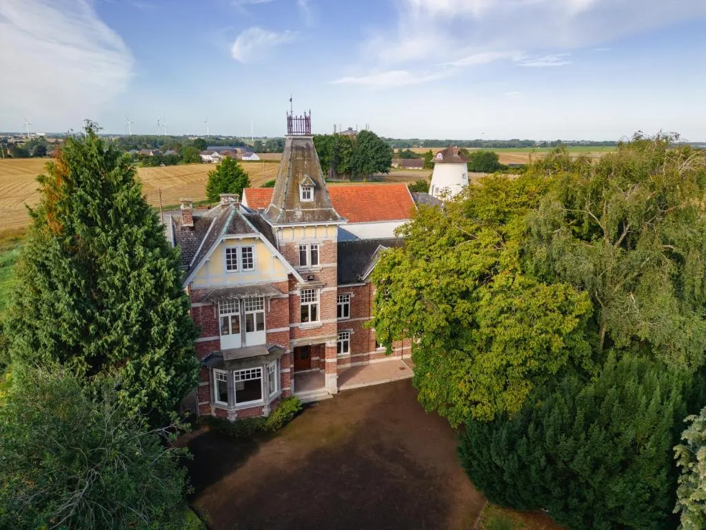 Manoir du Moulin，位于Berloz的酒店