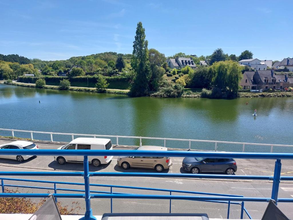 Appartement vue étang et port de Dahouët, Pléneuf-Val-André