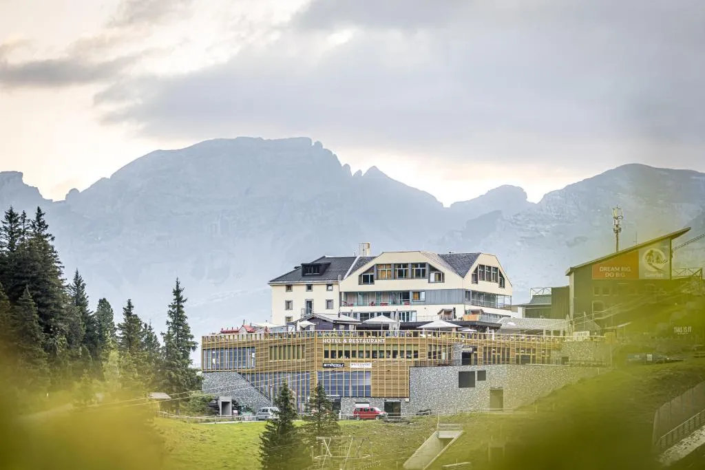 Berghotel Trübsee - Accessible Only by Cable Car, hotel in Engelberg