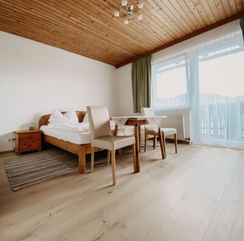 Gästehaus Lemmerer - 2