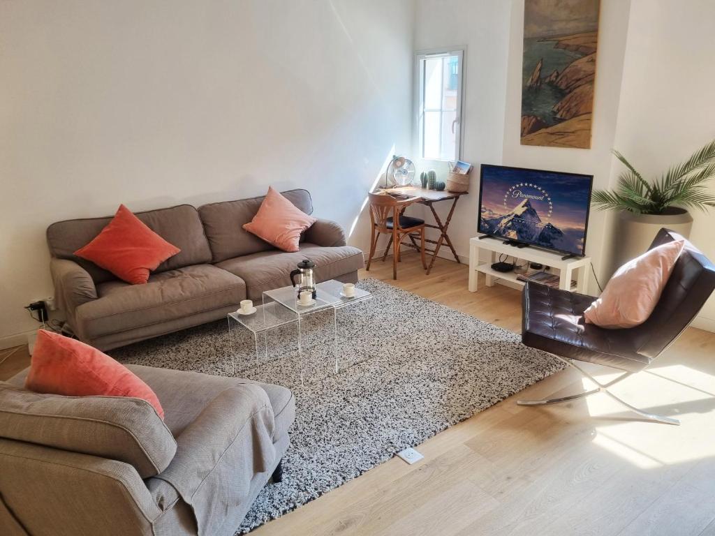 "Le White Pearl" by EnjoyNice, quiet 2-bedroom in Old Nice - 4