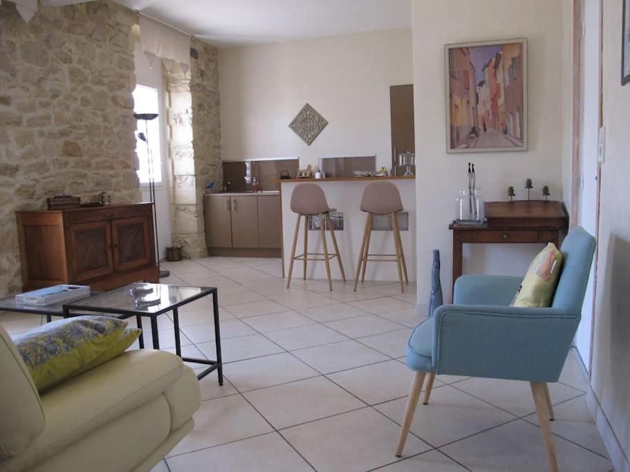 Appartement Nimes avec terrasse ouverte - 1