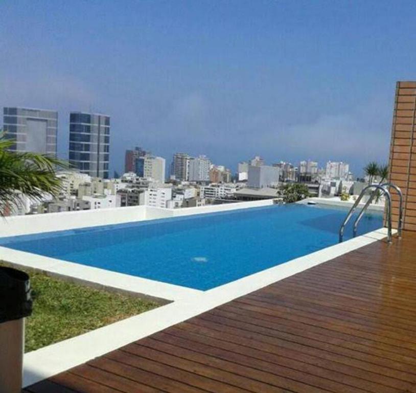 Departamento Amoblado Miraflores - 3