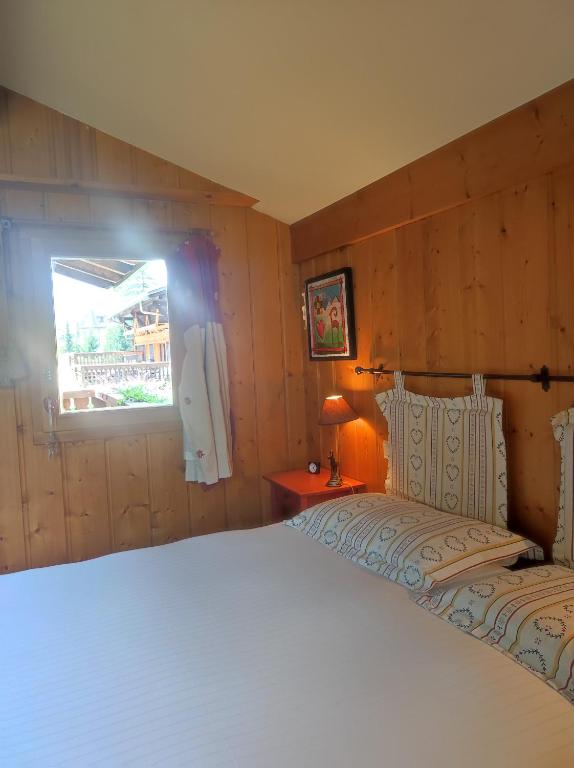 TellaHouse - 3