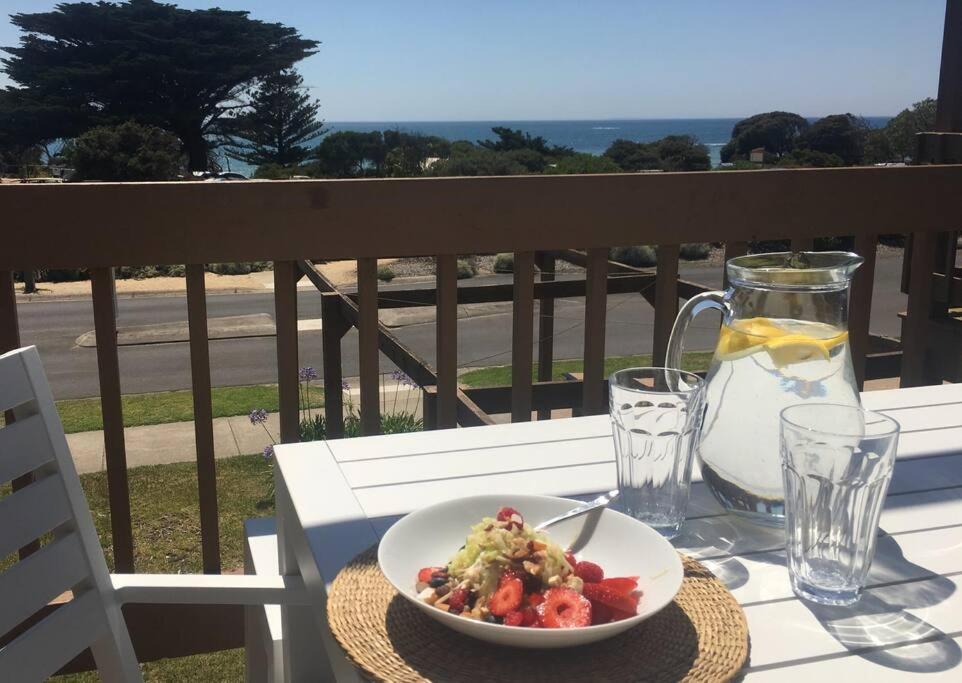 Best Position in Town Beachfront Seaview 2Beaches, Torquay