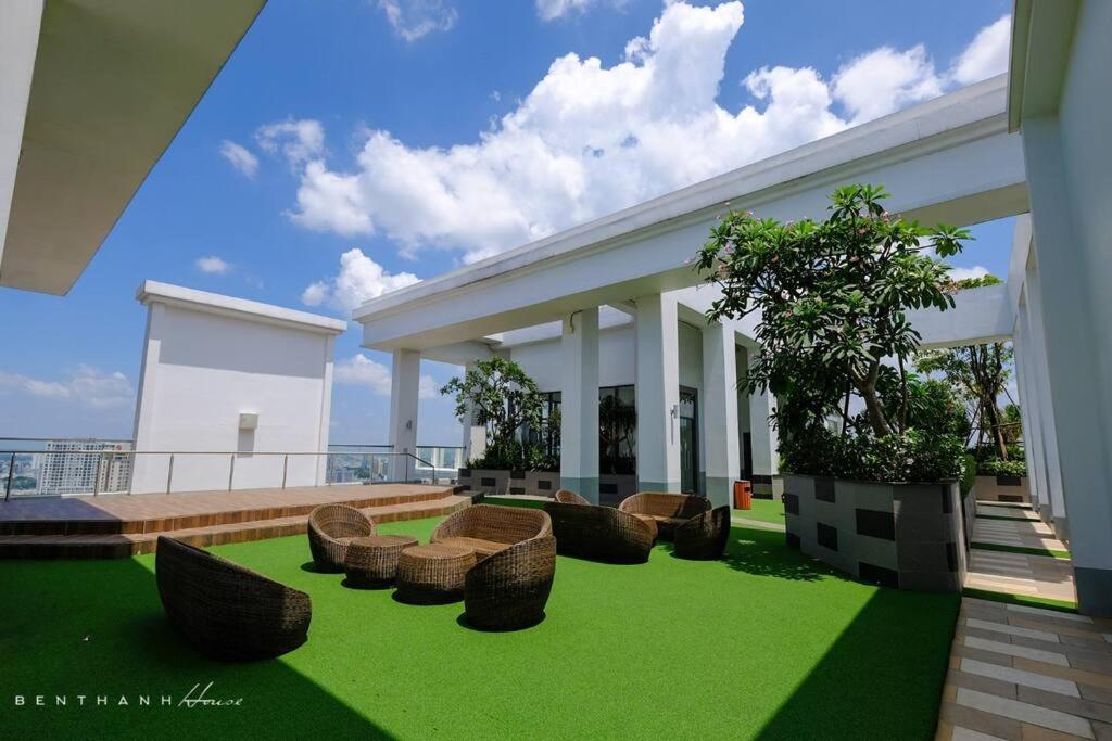 City View, 1km to Center, BR &#038; Sofa bed, Free Gym
