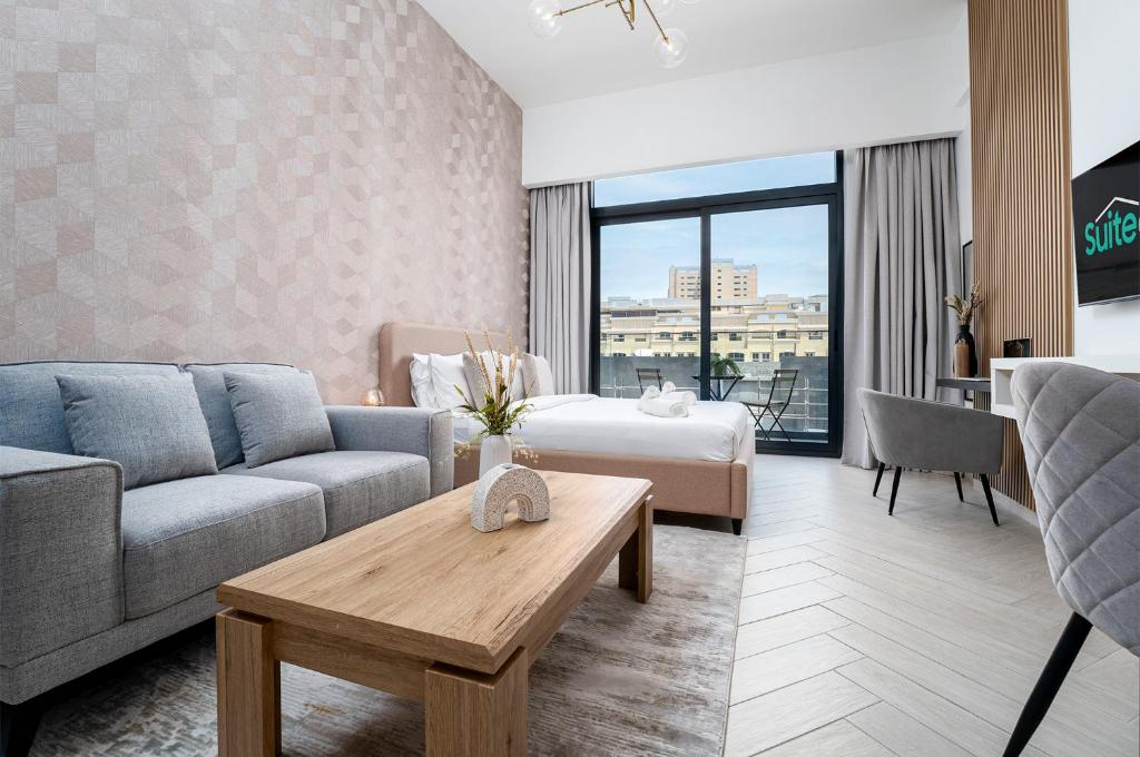 Upscale Studio in JVC with Exquisite Finishing, Dubaj