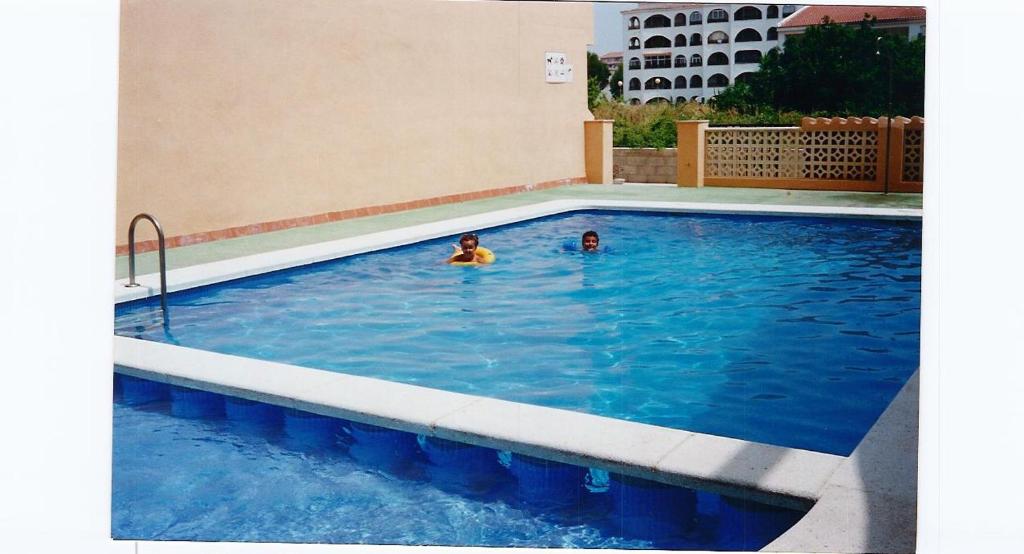 ADOSADO, CERCA DE LA PLAYA Norte - 2