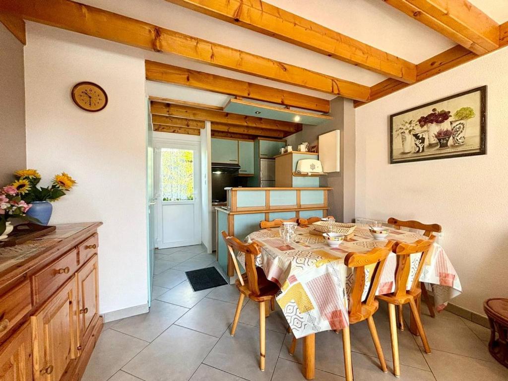 Maison à Carnac: 2 Chambres, 4 Couchages, Jardin, Parking, Proche Plage et Commerces - FR-1-377-46 - 2