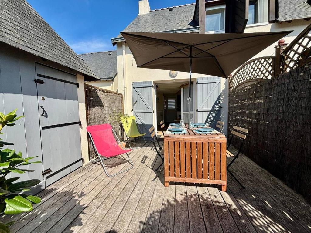 Maison Plage Carnac T3, 4 pers, Terrasse et Jardinet, à 200m de la mer - FR-1-377-87 - 1