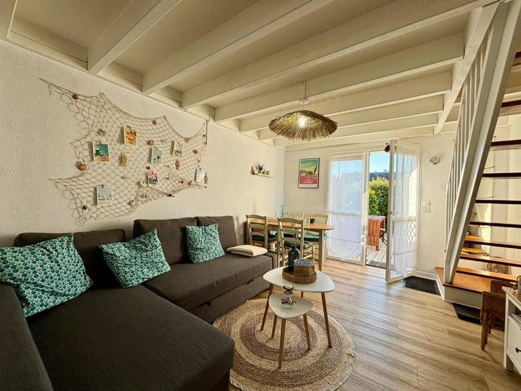 Maison Plage Carnac T3, 4 pers, Terrasse et Jardinet, à 200m de la mer - FR-1-377-87 - 2