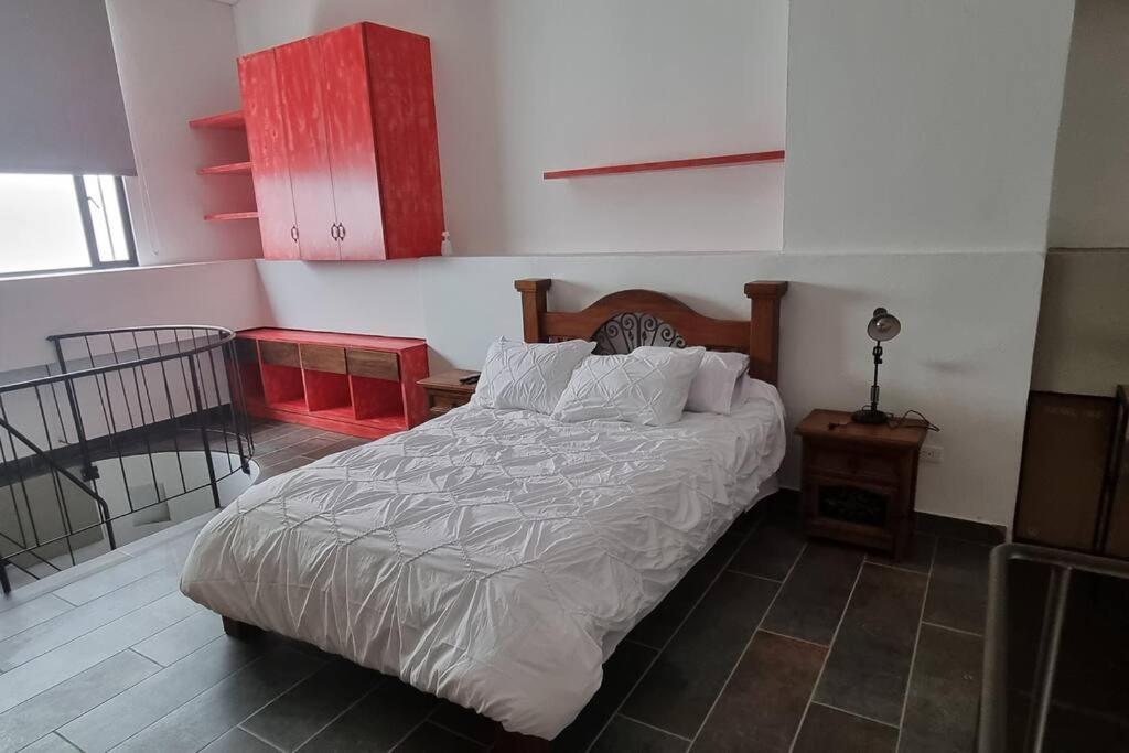 precioso apartaestudio en el centro histórico chía roj - 1