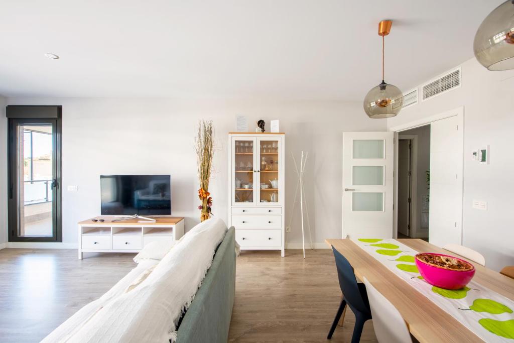 Suite Home Los Alamos sol, playa y golf , parking&Wifi - 4