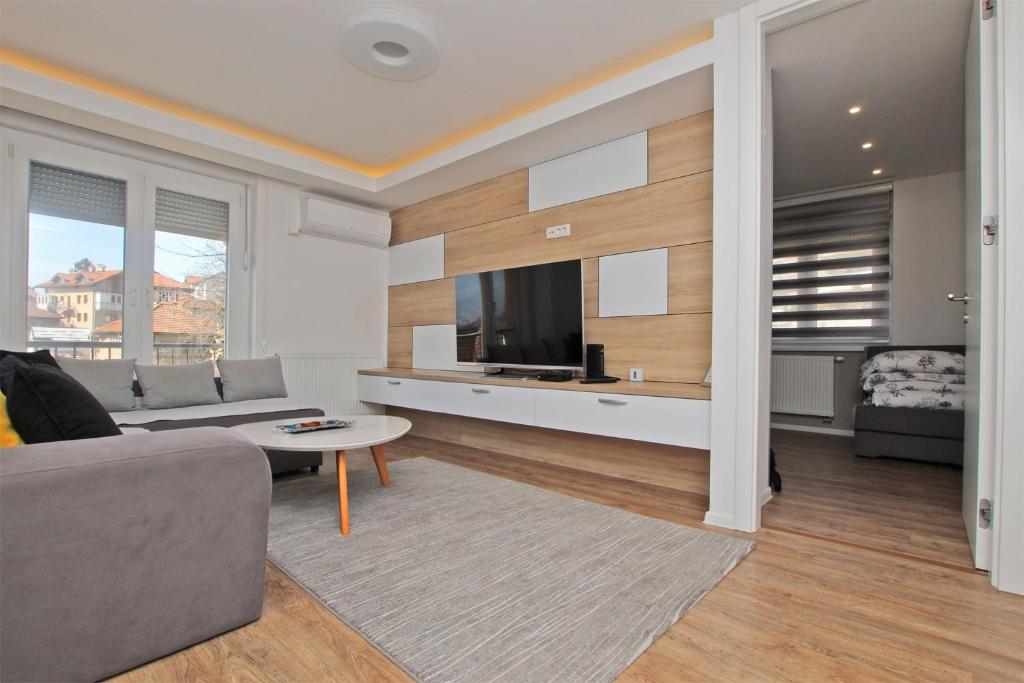 Baščaršija Spot - Private Garage, Sarajevo