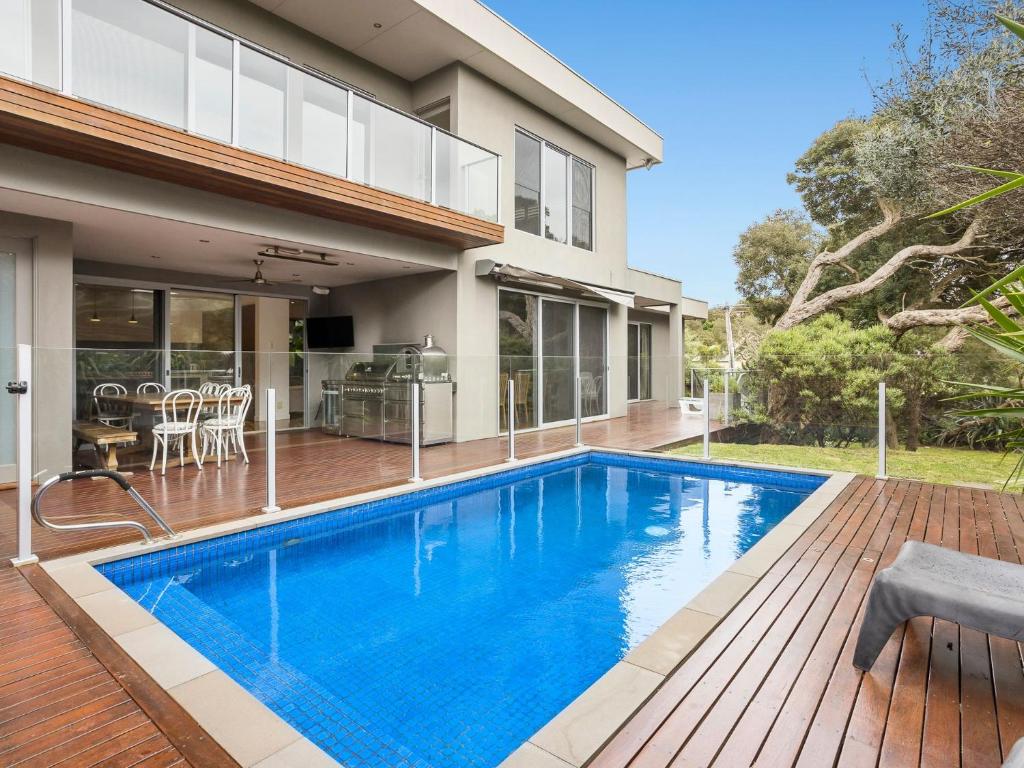 Summer Days, Sorrento