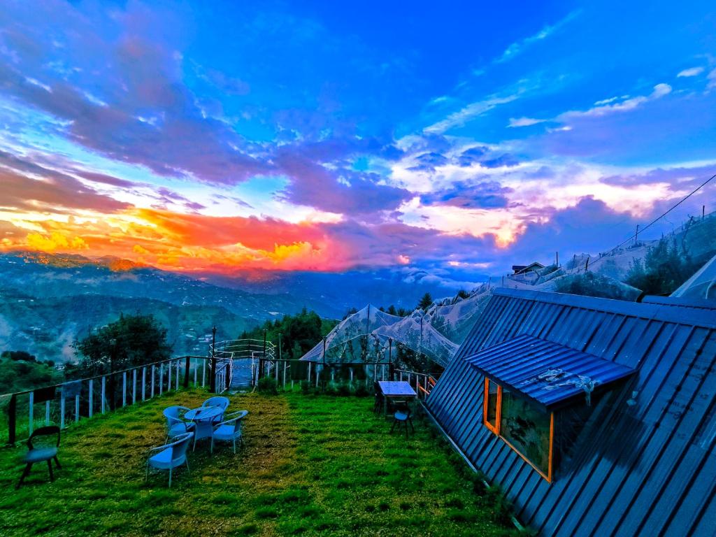 Snowind Cottages 周辺案内