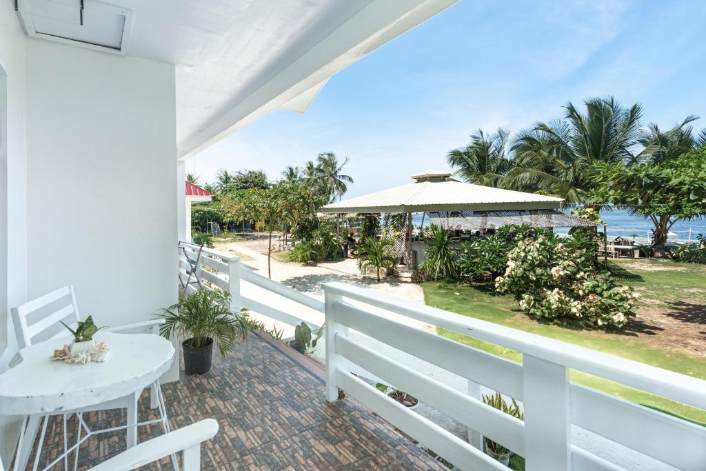 Yama Beachfront House