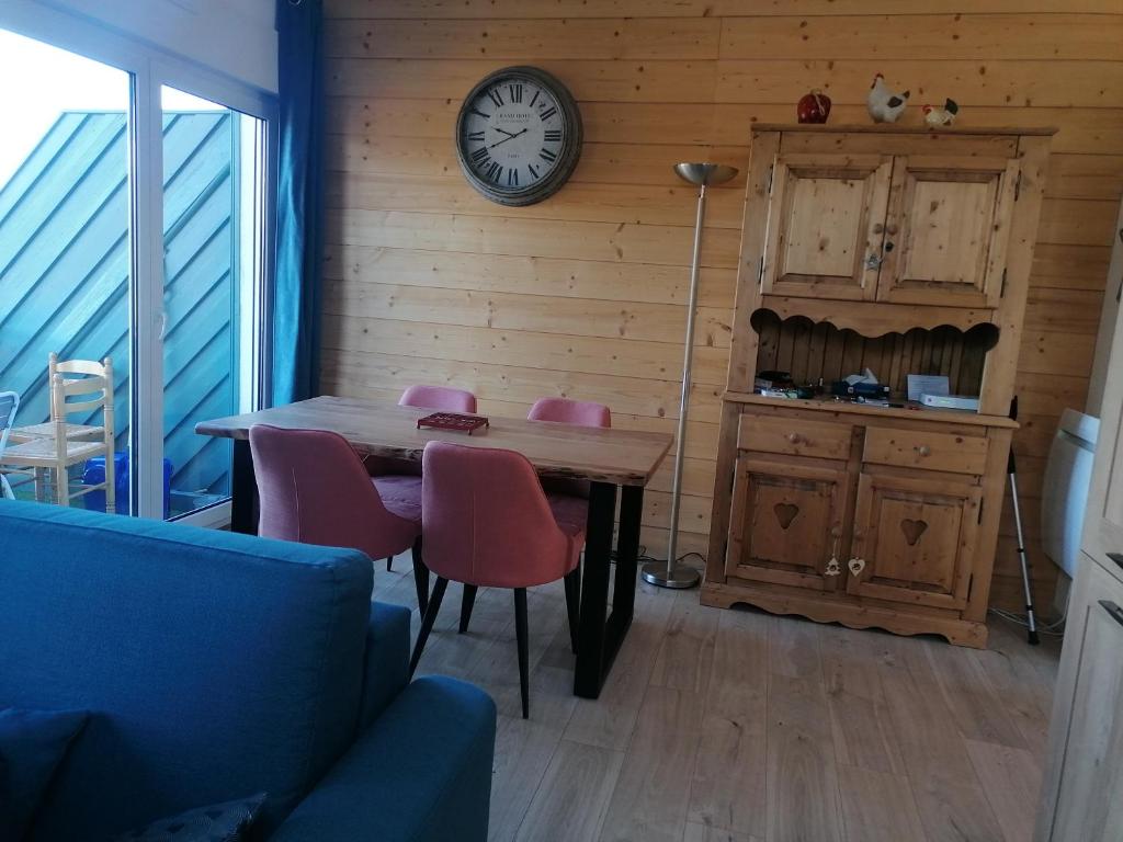 Appartement GERARDMER - Magnifique vue sur le lac - 2 adultes et 2 enfants pour 5 nuits minimum - 3