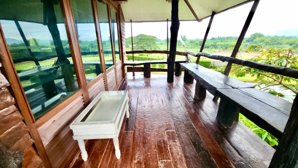 ทัศนียภาพภายนอกโรงแรม