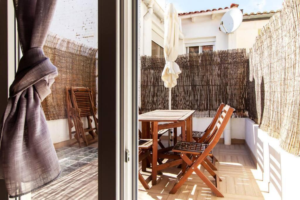 Apartamento con terraza privada cerca de la playa - 4