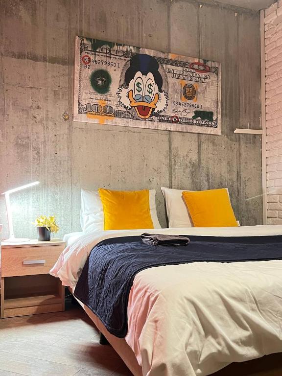 MoonLight Hostel, Lvov