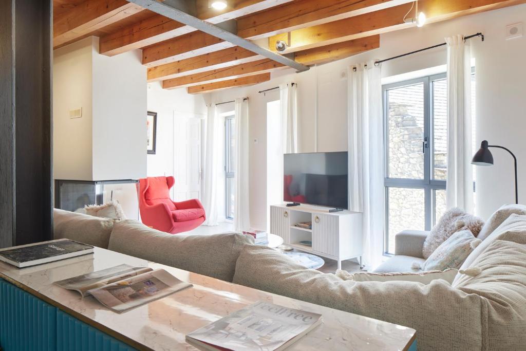 Val Arties 3 by FeelFree Rentals, Arties