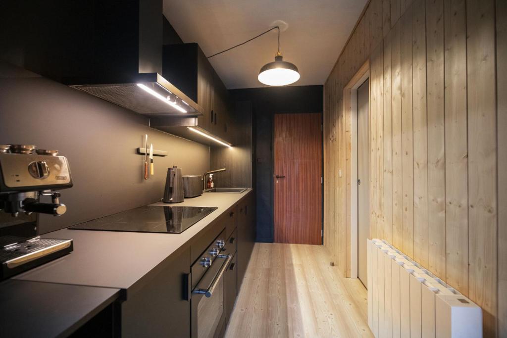 Bel appartement type chalet avec balnéo et jardin - 3