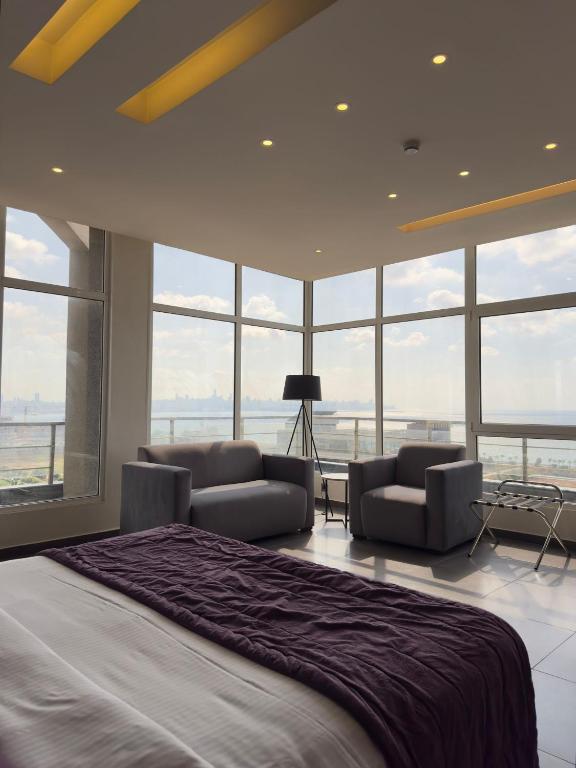 LOUIS V HOTEL LEBANON