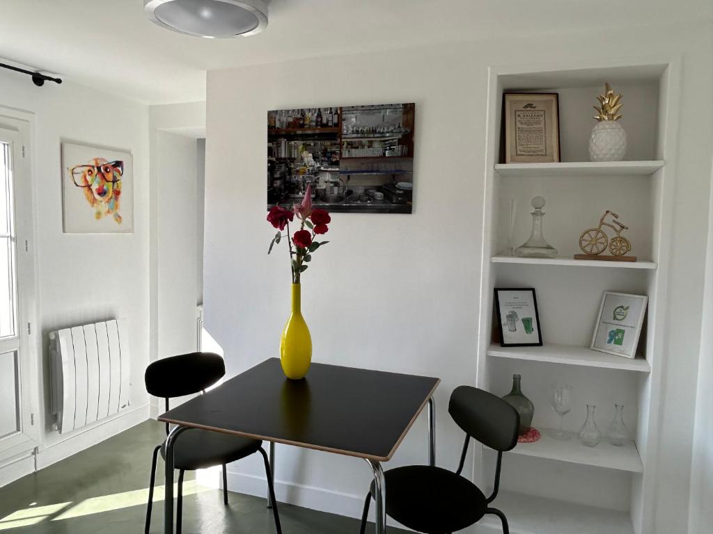 Unit 018 Saint Germain des Près - one bedroom apartment 4 pax - 5
