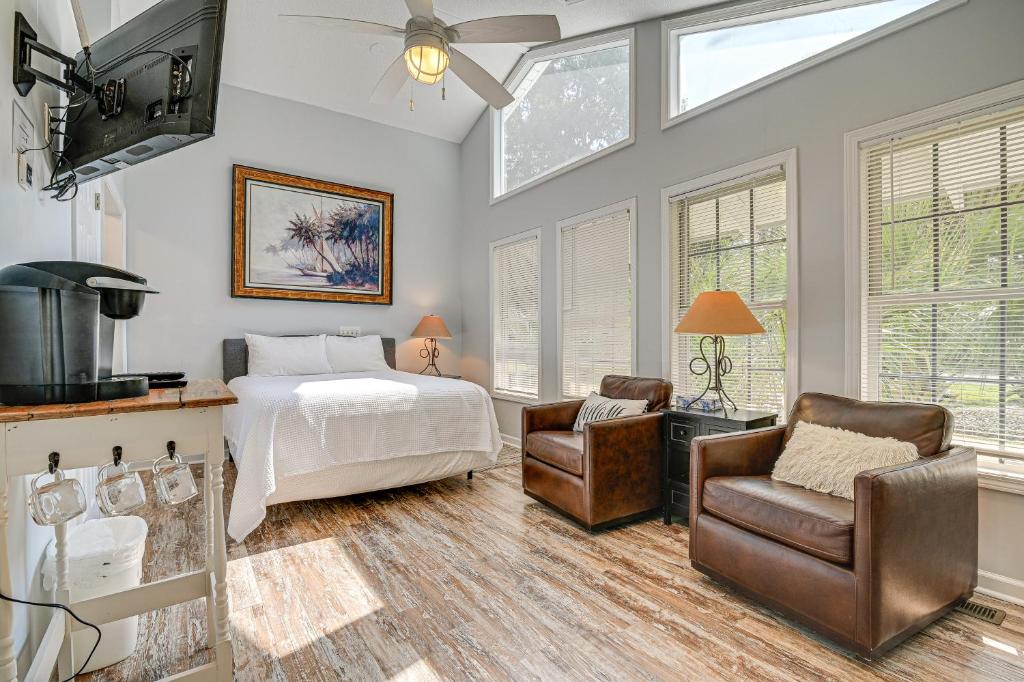 Murrells Inlet Studio Less Than 2 Mi to Marsh Walk, Myrtle Beach