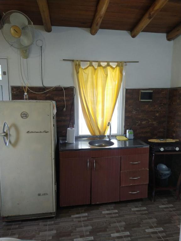 Monoambiente con baño privado, cocina, heladera y cochera en Pueblo Belgrano - 4
