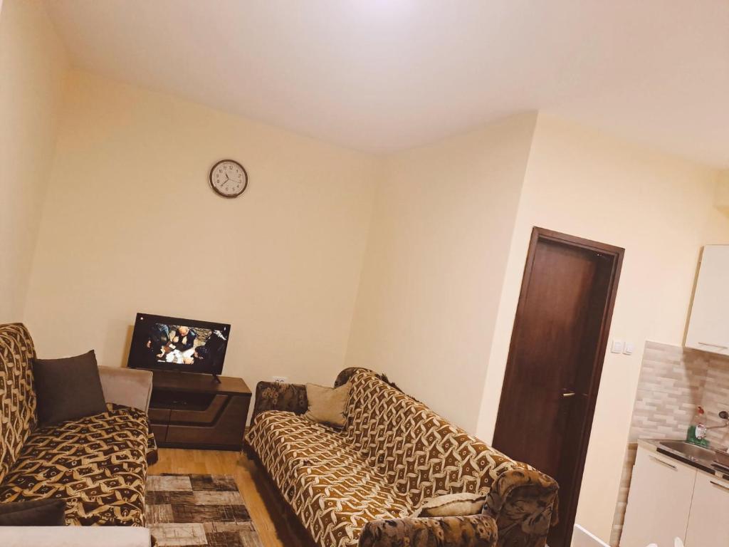 Prestige 4 - 4