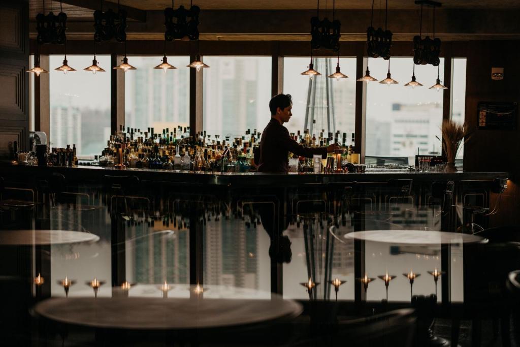 Bar/lounge
