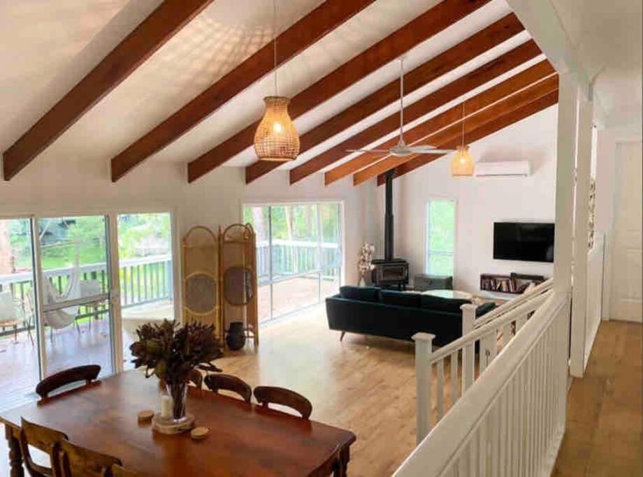 Peppertree, Smiths Lake