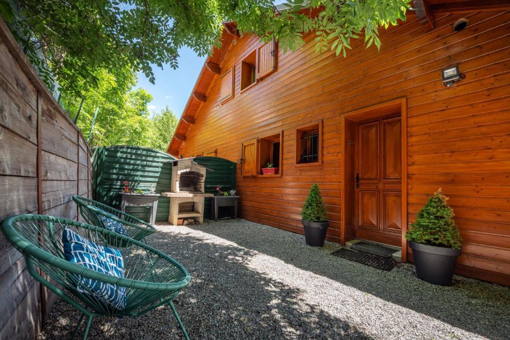 Chalet avec vue à 700m des pistes de Serre-Chevalier - 4