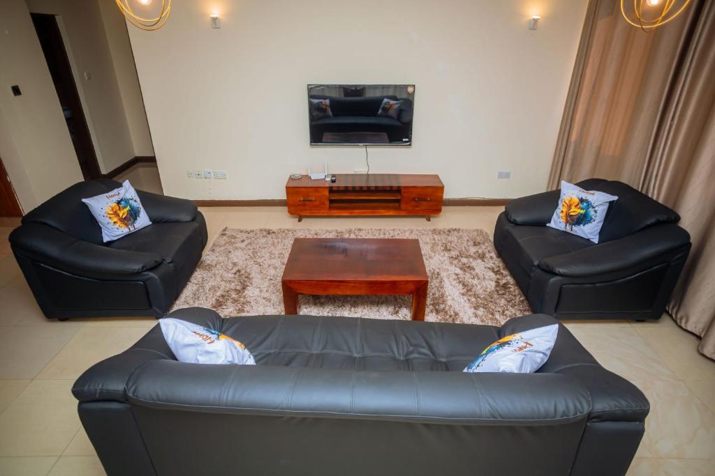 Spacious 2BR w pool & Gym, Dar es Salaam