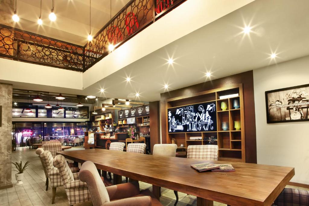 Mard-Inn Hotel photo