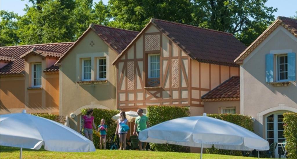 Petite maison dans Résidence - 2
