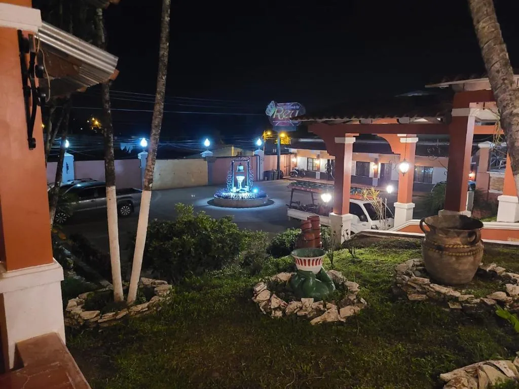 Hotel Posada del Rey，位于圣克鲁斯德约霍阿的酒店